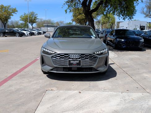 Used 2025 Audi A5 2.0T Premium Plus w/ Premium Plus AWD/4WD image 3