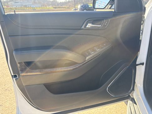 Used 2019 Chevrolet Tahoe LS image 29