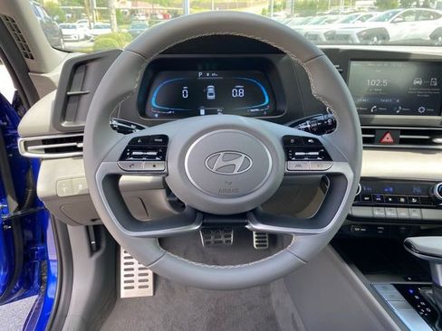 New 2025 Hyundai Elantra Sport FWD image 15