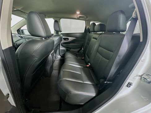 Used 2023 Nissan Murano SV image 28