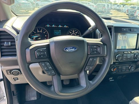 Used 2018 Ford F150 XLT image 9