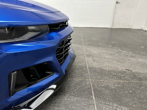 Used 2018 Chevrolet Camaro ZL1 w/ LPO, ZL1 Protection Package image 2