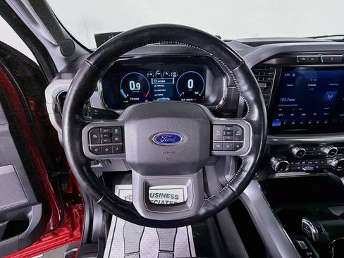Used 2021 Ford F150 Lariat w/ Equipment Group 502A High AWD/4WD image 11