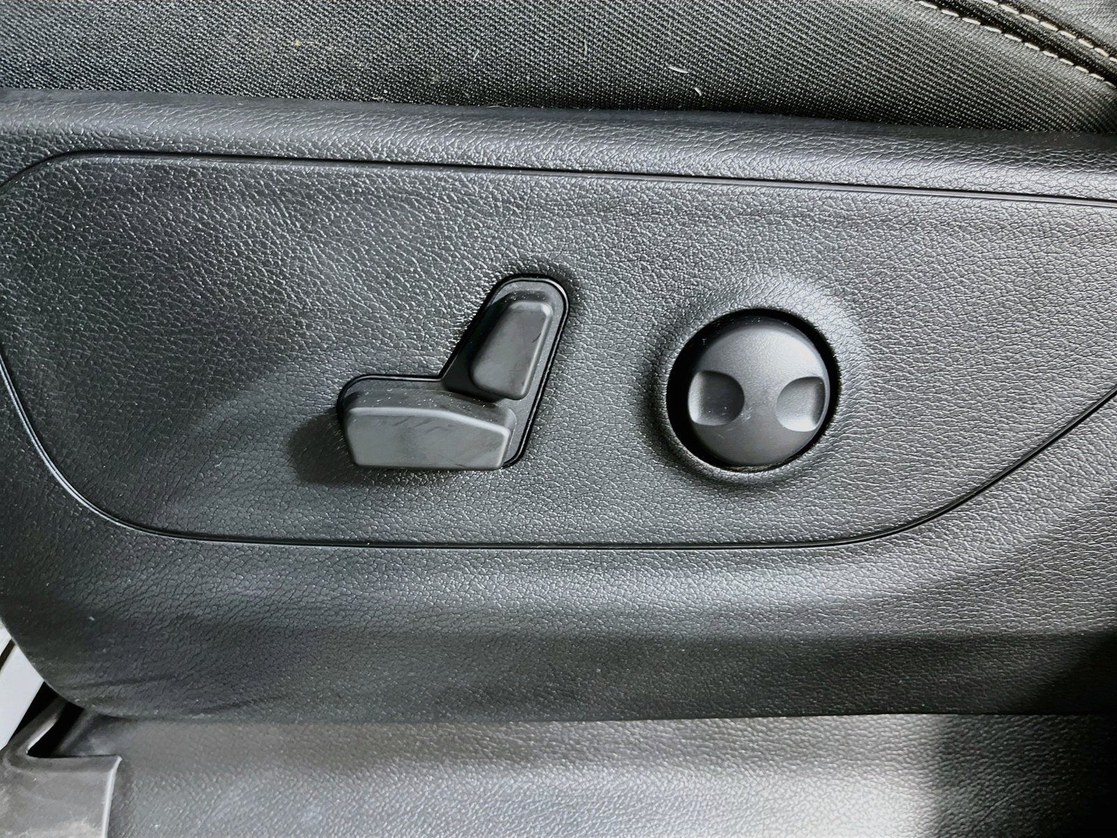Used 2023 RAM 1500 Big Horn AWD/4WD image 28
