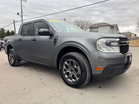 Used 2024 Ford Maverick XLT FWD image 3