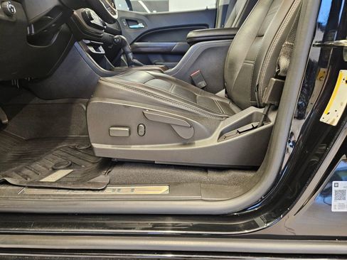 Used 2019 GMC Canyon Denali image 15