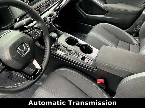 Used 2023 Honda Civic Sport image 17