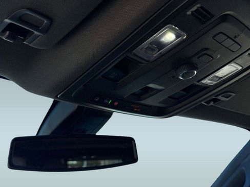 Used 2022 GMC Yukon SLT image 20