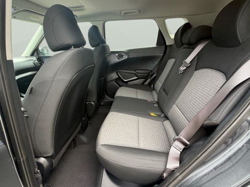 Certified 2024 Kia Soul EX FWD image 25