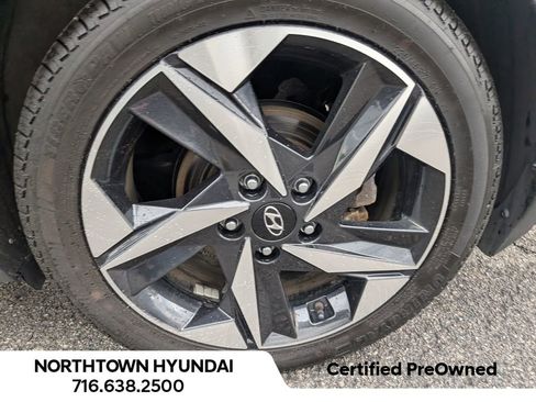 Certified 2023 Hyundai Elantra Limited FWD image 43
