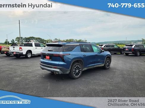 Used 2026 Chevrolet Traverse LT w/ Sun and Wheel Package AWD/4WD image 30