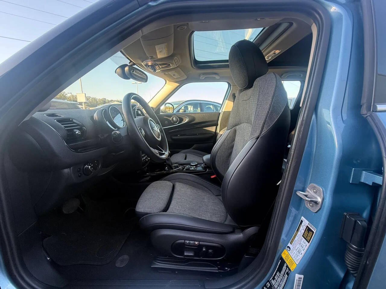 Used 2017 MINI Cooper Clubman ALL4 AWD/4WD image 15
