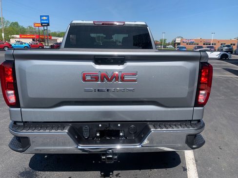 Used 2024 GMC Sierra 1500 Pro w/ Pro Value Package AWD/4WD image 4