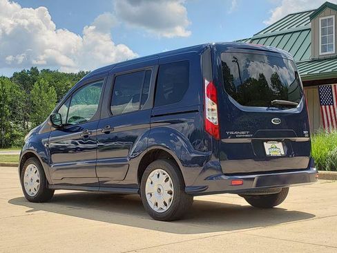 Used 2016 Ford Transit Connect XLT FWD image 3