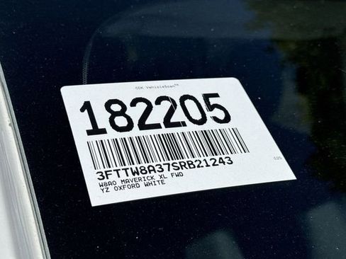 New 2025 Ford Maverick XL image 22