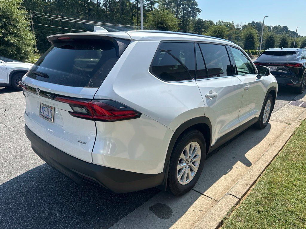 Used 2026 Toyota Grand Highlander AWD Hybrid image 7