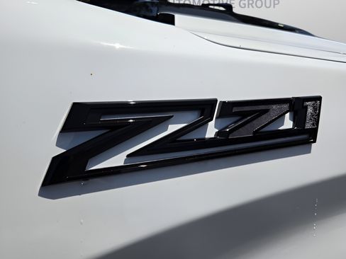 New 2026 Chevrolet Silverado 1500 Custom Trail Boss w/ LPO, Dark Essentials Package AWD/4WD image 34