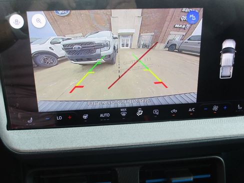New 2025 Ford Maverick XLT w/ XLT Luxury Package AWD/4WD image 7