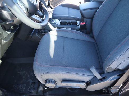 New 2026 Jeep Wrangler Unlimited Rubicon image 11