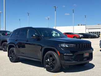 Used 2024 Jeep Grand Cherokee Limited w/ Luxury Tech Group II AWD/4WD video 1