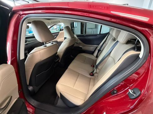 Used 2020 Lexus ES 350 w/ Premium Package image 31