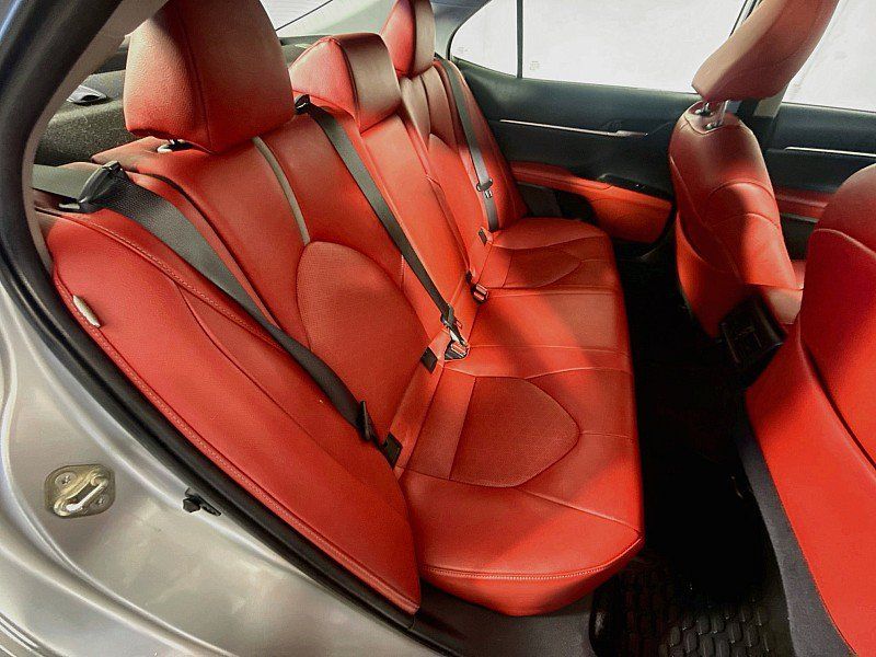 Used 2019 Toyota Camry XSE FWD image 26