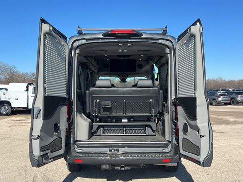 New 2026 Ford Transit 250 148 Medium Roof Extended AWD image 39