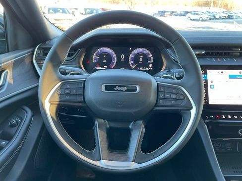 New 2026 Jeep Grand Cherokee Altitude AWD/4WD image 14