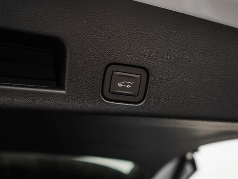 New 2026 Buick Enclave Preferred w/ Power Package image 10