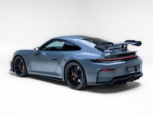 Used 2026 Porsche 911 GT3 RWD image 31
