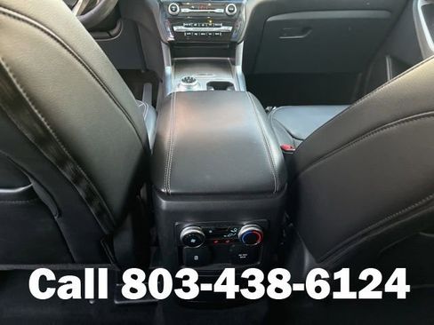 Used 2023 Ford Explorer Limited w/ Limited Technology Package RWD image 16