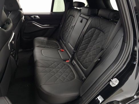 Used 2026 BMW X5 xDrive50e w/ Premium Package image 31