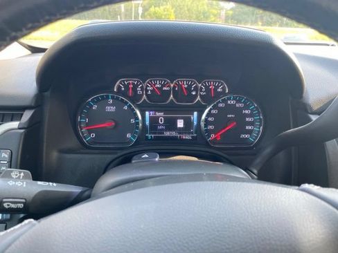 Used 2019 GMC Yukon XL SLT AWD/4WD image 24