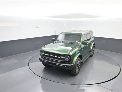 Certified 2025 Ford Bronco Outer Banks image 17