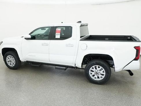 New 2026 Toyota Tacoma SR5 image 37