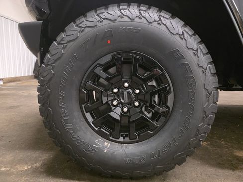 New 2026 Ford Bronco Raptor AWD/4WD image 8