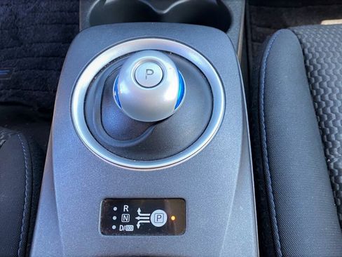 Used 2013 Nissan Leaf S image 12