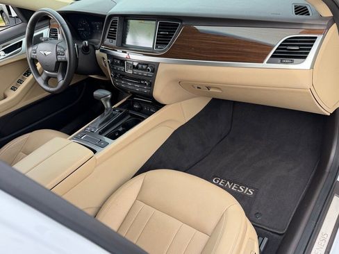 Used 2018 Genesis G80 3.8 image 27