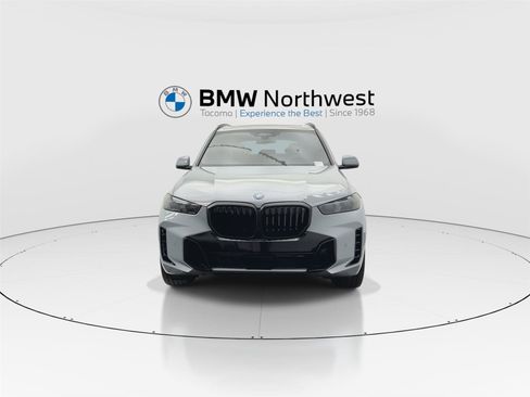 New 2026 BMW X5 xDrive50e w/ M Sport Package AWD/4WD image 7