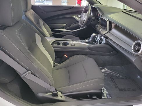 Used 2019 Chevrolet Camaro SS RWD image 14