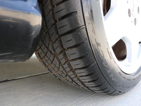 Used 2002 Mercedes-Benz CL 500 w/ CL2 Sport Pkg image 51