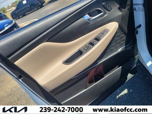 Used 2020 Hyundai Santa Fe Limited FWD image 23