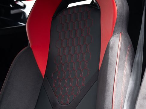 Used 2024 Lamborghini Revuelto AWD/4WD image 53