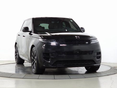 Used 2025 Land Rover Range Rover Sport Dynamic SE image 1