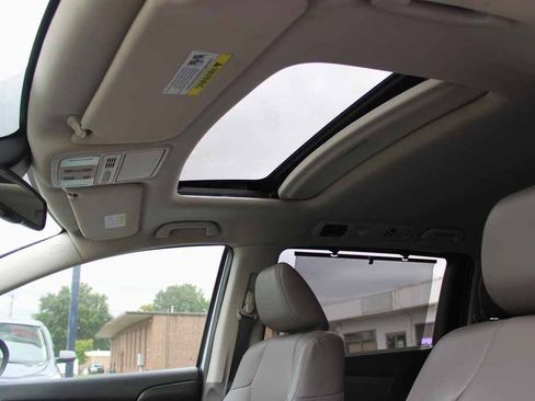Used 2014 Honda Odyssey EX-L image 13
