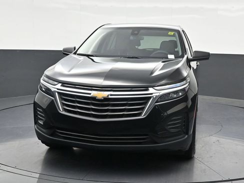 Used 2023 Chevrolet Equinox LS FWD image 9