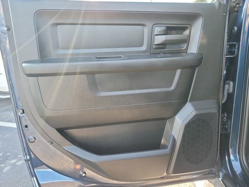 Used 2022 RAM 1500 Tradesman w/ Tradesman SXT Package image 12