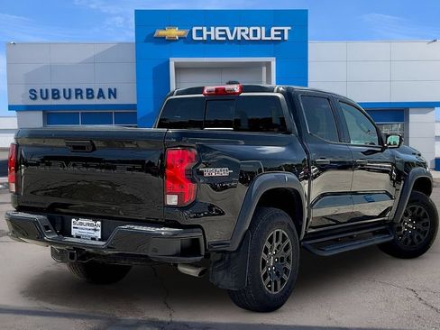 Used 2024 Chevrolet Colorado Trail Boss w/ Safety Package AWD/4WD image 4