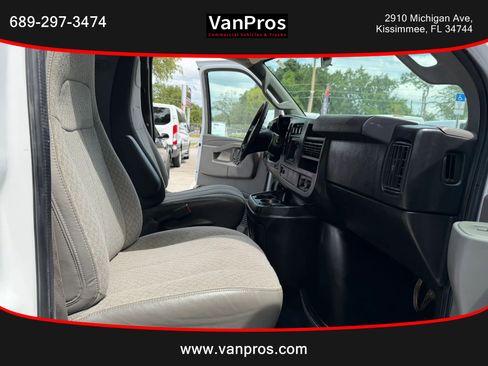 Used 2016 GMC Savana 2500 Extended RWD image 10