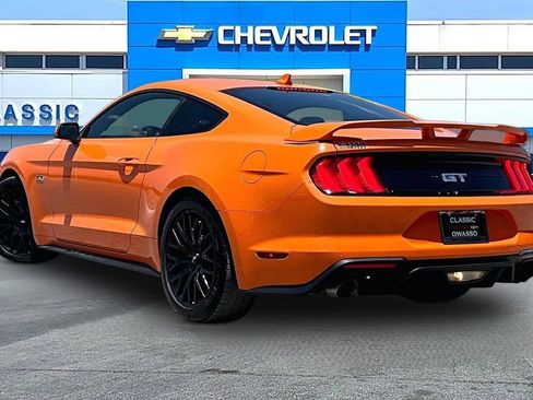 Used 2020 Ford Mustang GT Premium w/ GT Performance Package RWD image 3